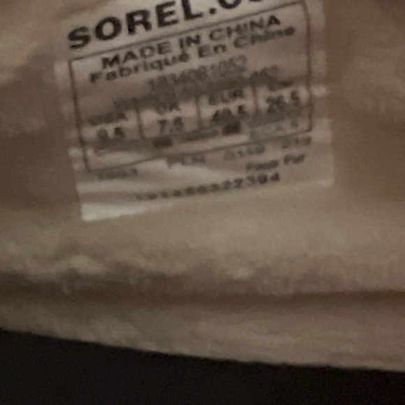 SOREL | OUT AND ABOUT PLUS WATERPROOF DUCK BOOTS 9.5 - Picture 4 of 5